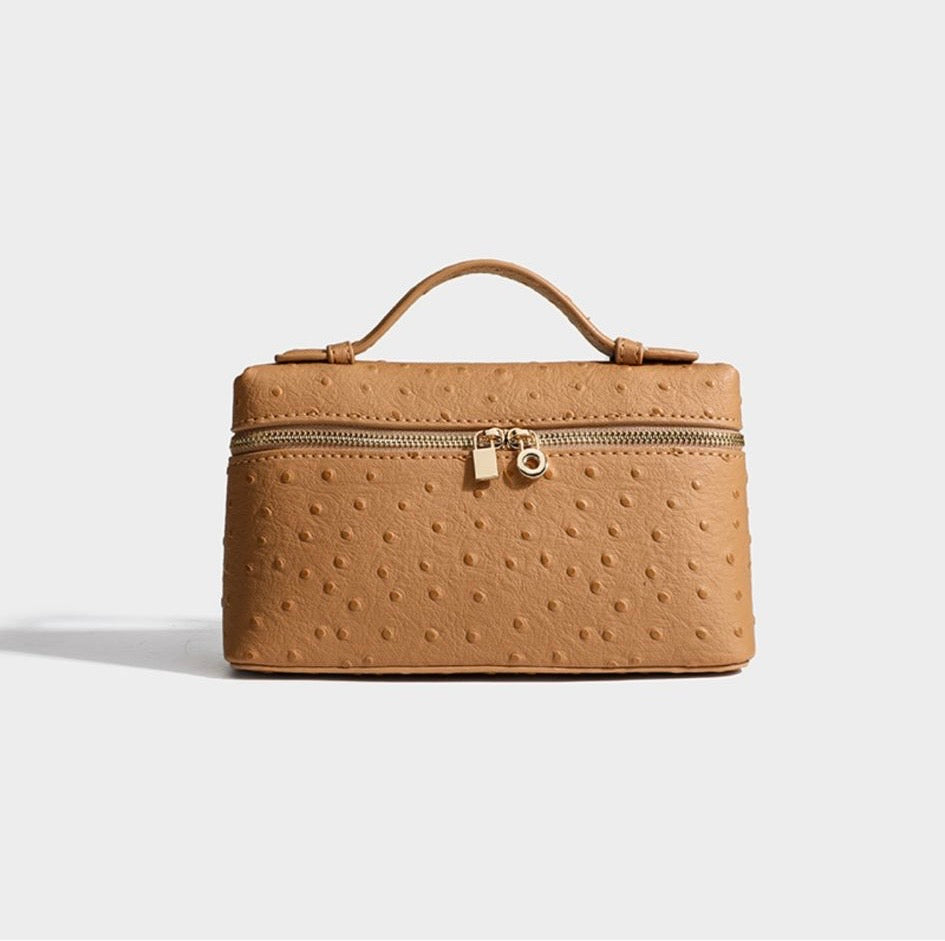 LÉNA « DUNE AUTRUCHE »