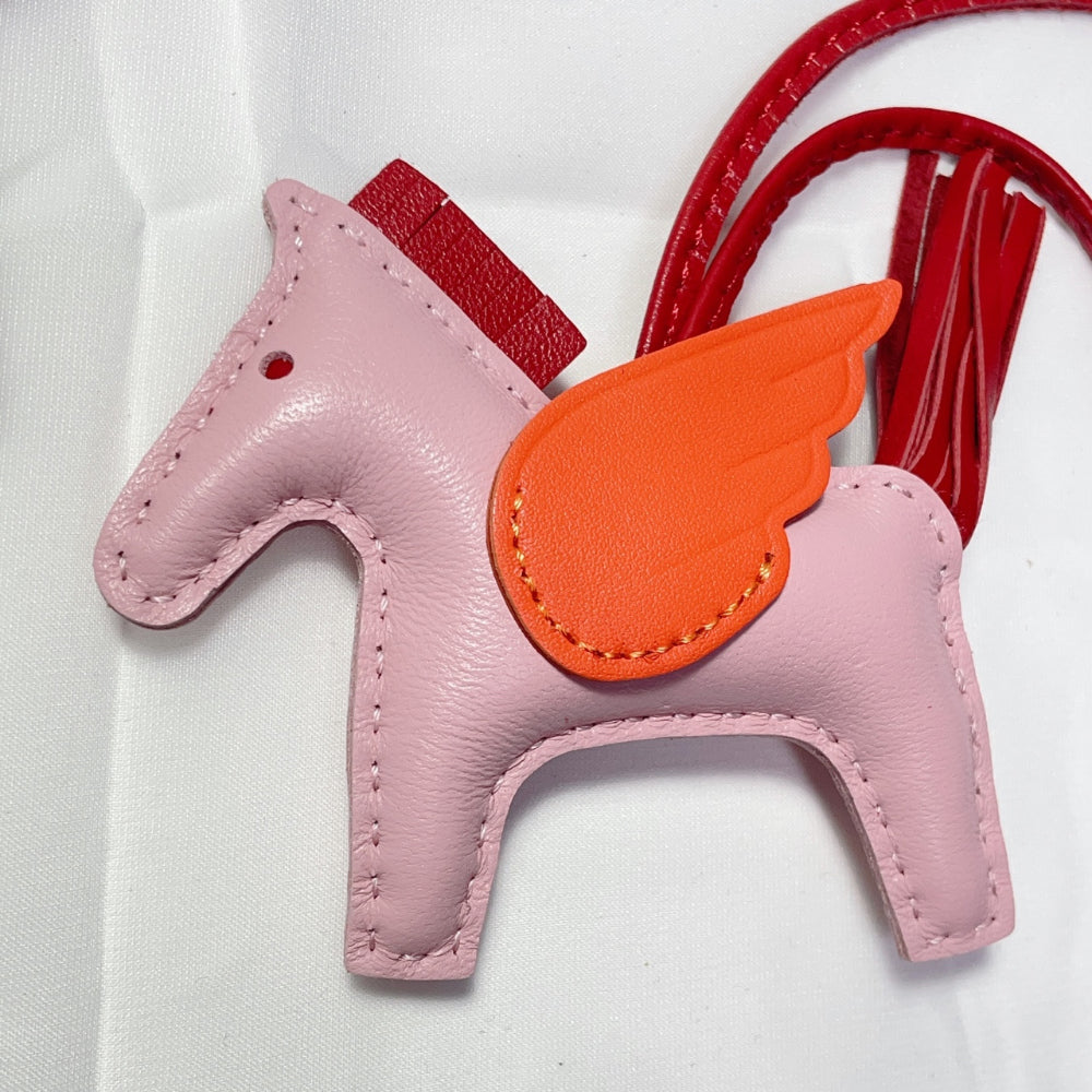 CHARM « CHEVAL TRICOLORE »