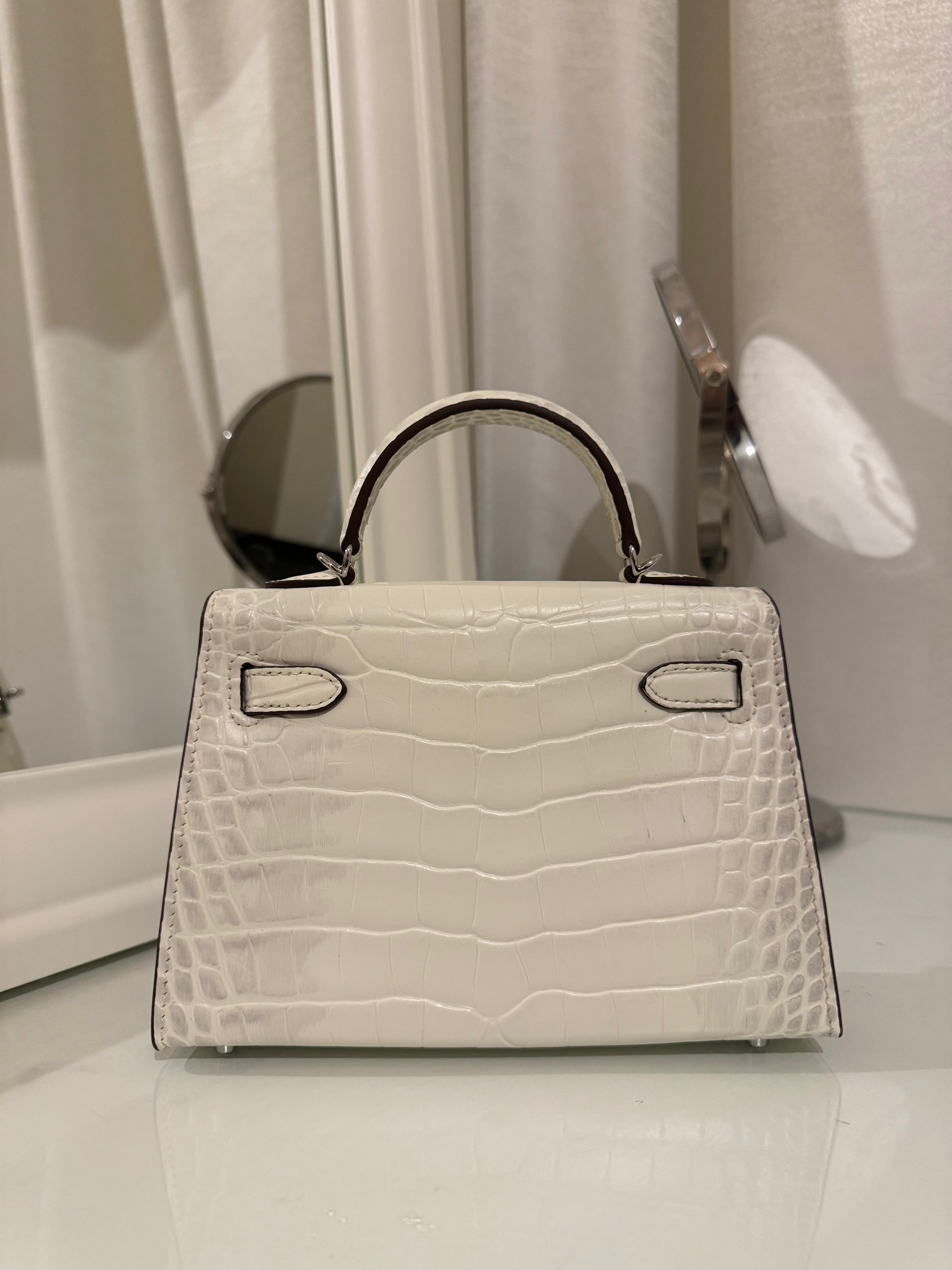 MIYA N°1 « CROCO BLANC »