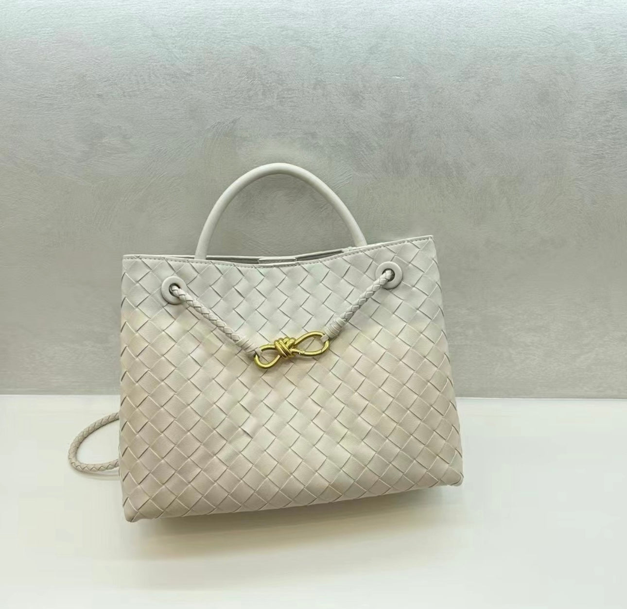 LOULOU "WHITE"